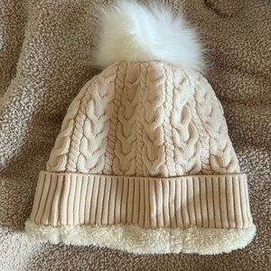 Lululemon beanie NWOT